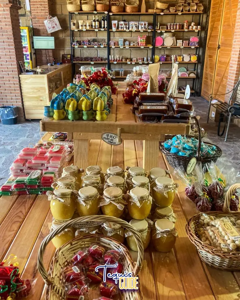 Nuestra Rompoperia — foto 3
